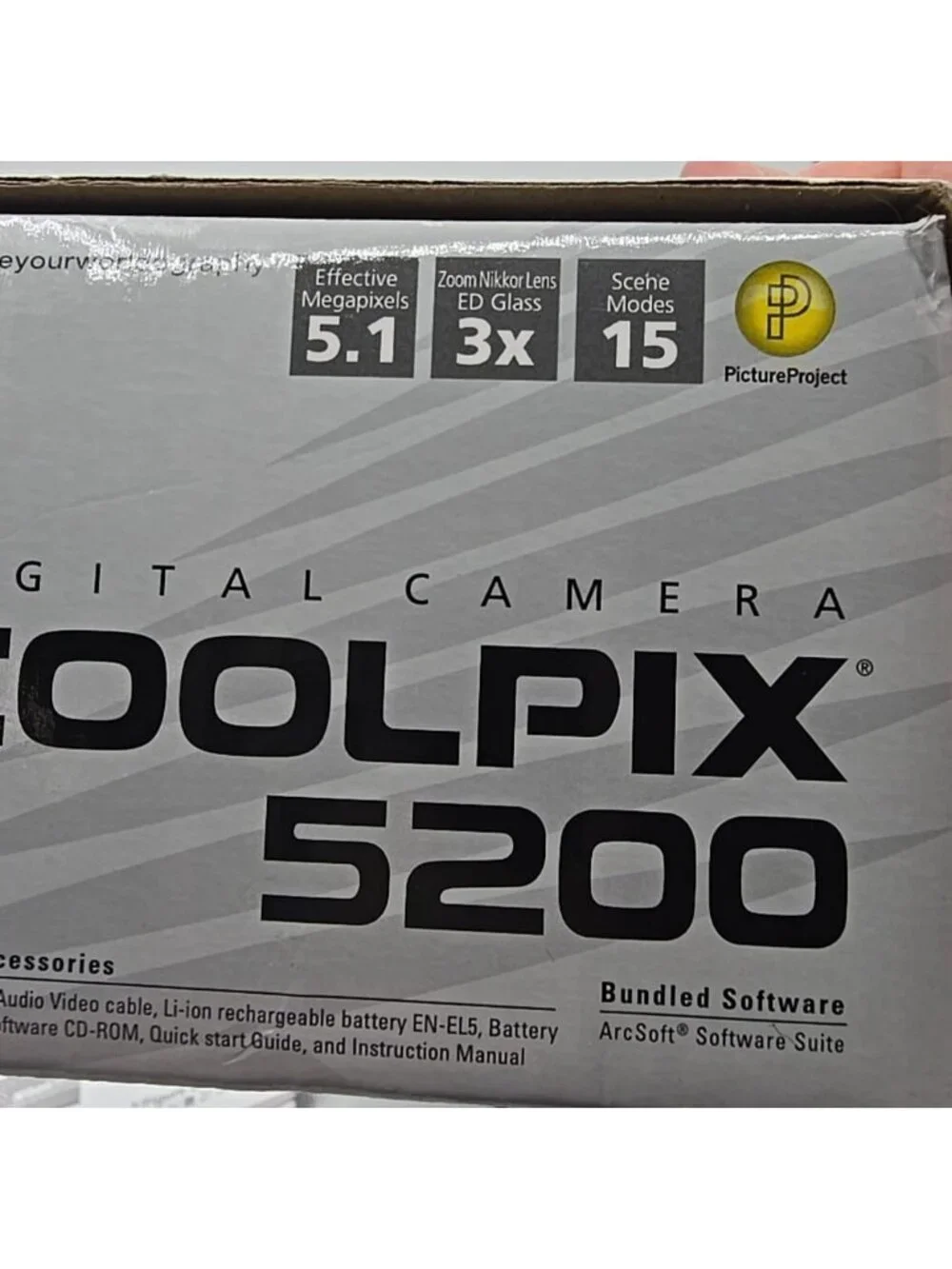 Nikon Coolpix 5200 Digital Camera 2 Batteries Charger Cords Original Box Works